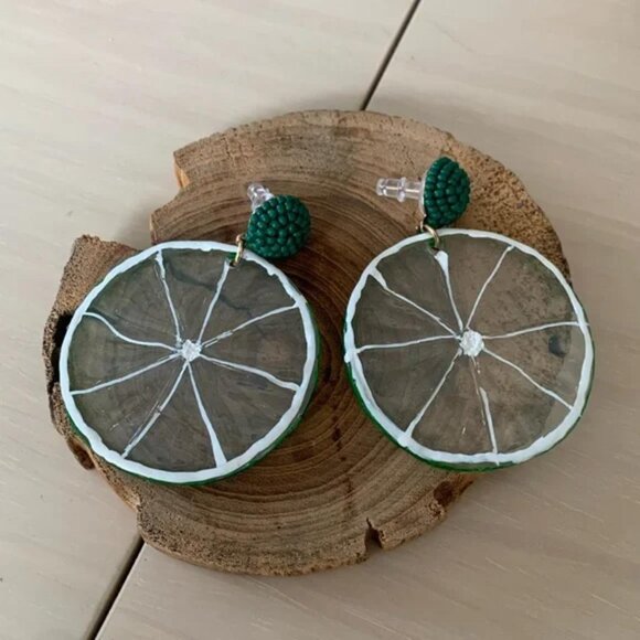 The Limette lime slices slice stud earrings citrus summer gold green beaded - Picture 3 of 5